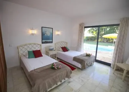 Casa Carioca * Benagil